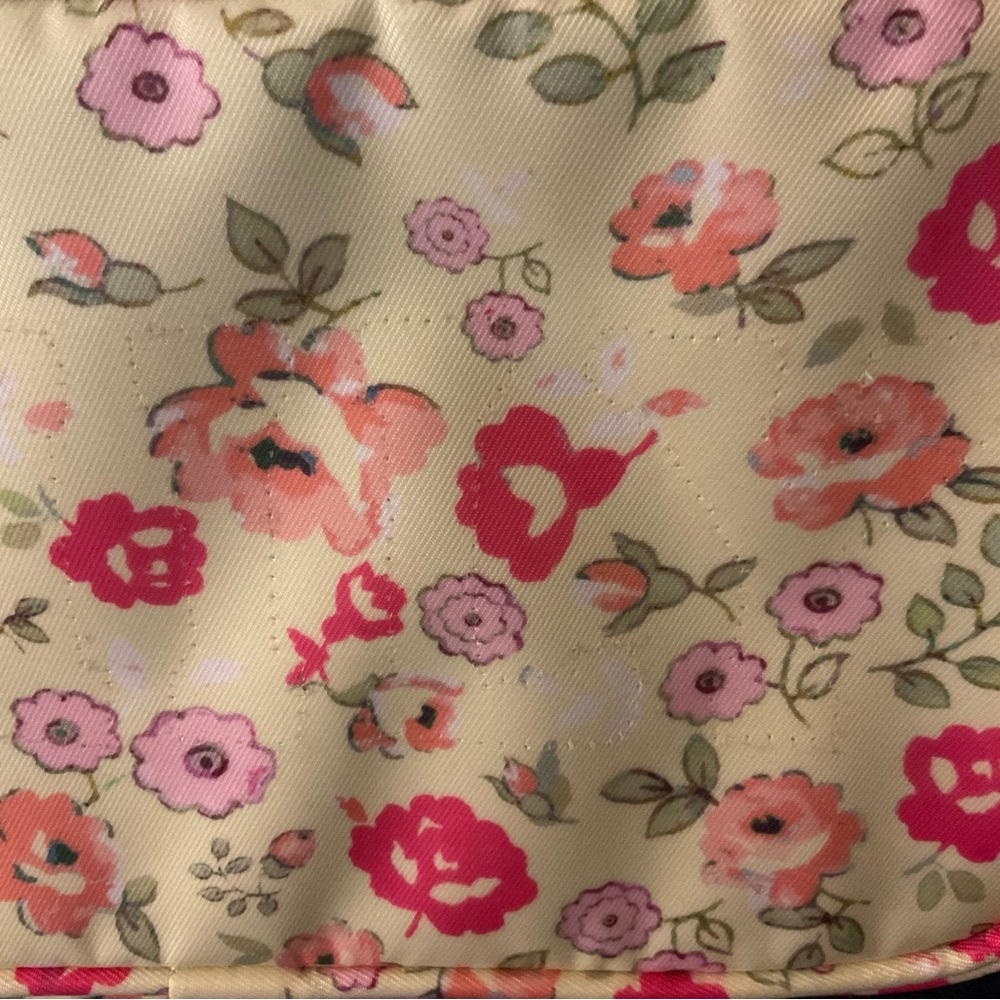 Stoney Clover Lane x Love Shack Fancy small pouch - Picture 4 of 7